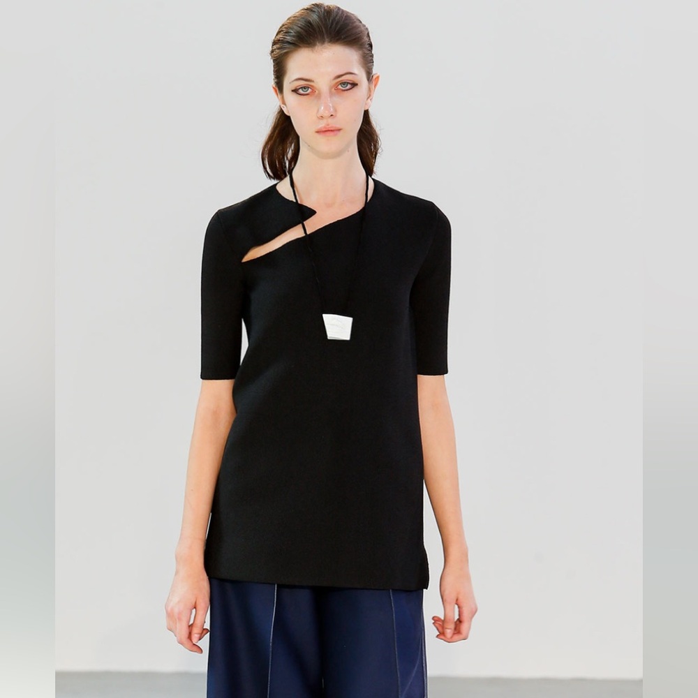 ✨SOLD ✨Celine Black Asymmetrical top